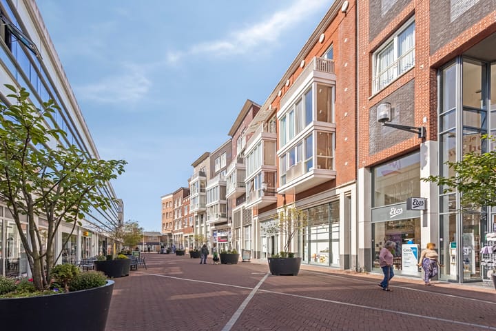 Uitstraat 79 in Spijkenisse foto