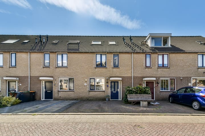 Uiver 6 in Sassenheim foto