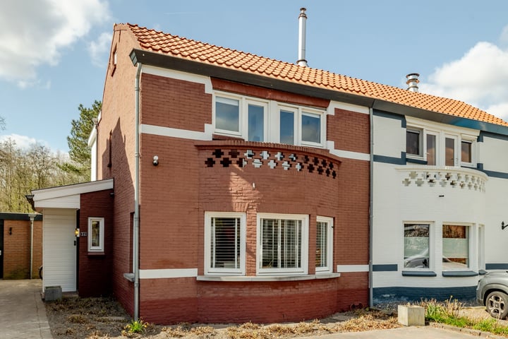 Ulvenhoutselaan 54 in Breda