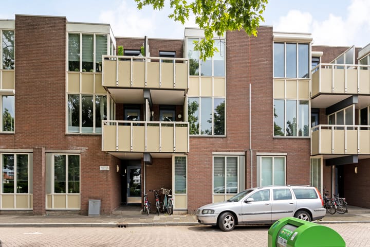 Uniestede 18 in Roosendaal foto
