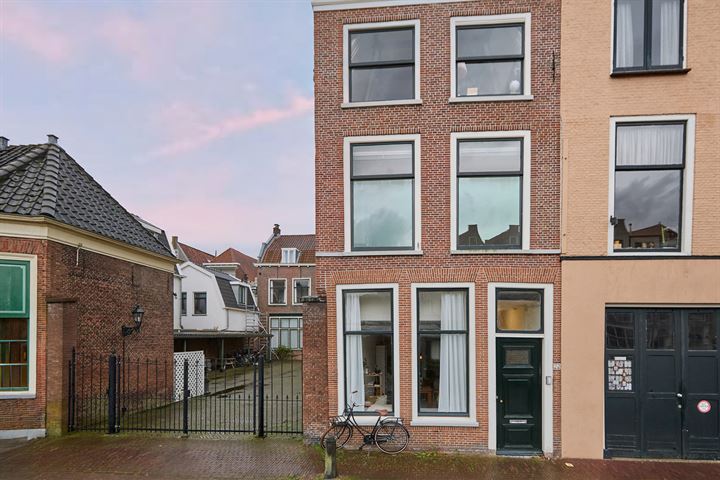 Utrechtse Veer 22C in Leiden foto