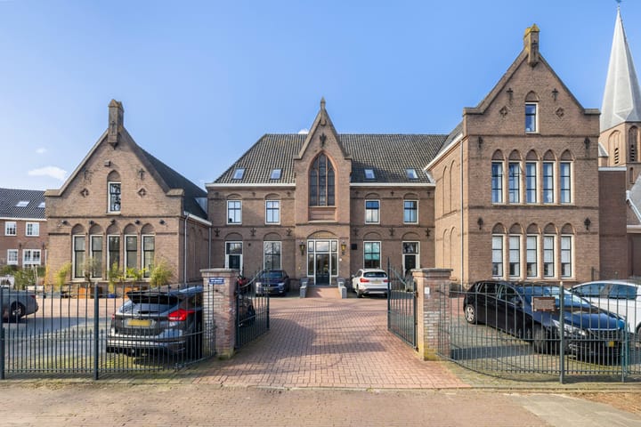 Utrechtsestraatweg 4-14 in Nieuwegein foto