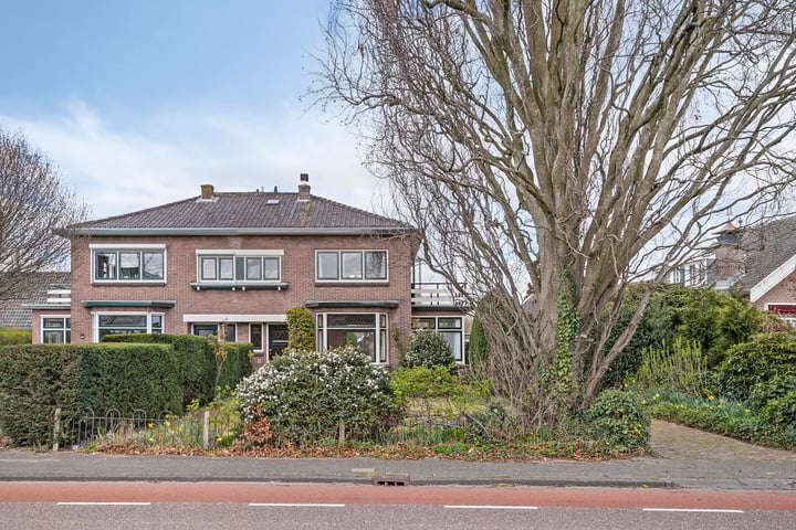 Utrechtsestraatweg 91E in Woerden foto