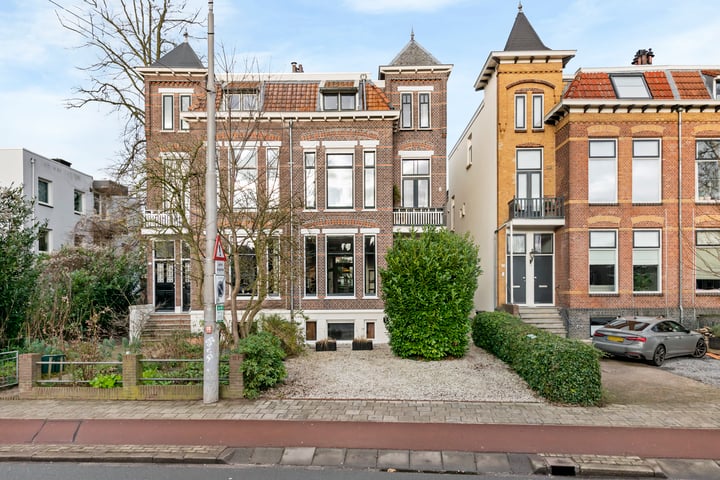 Utrechtseweg 244 in Arnhem foto