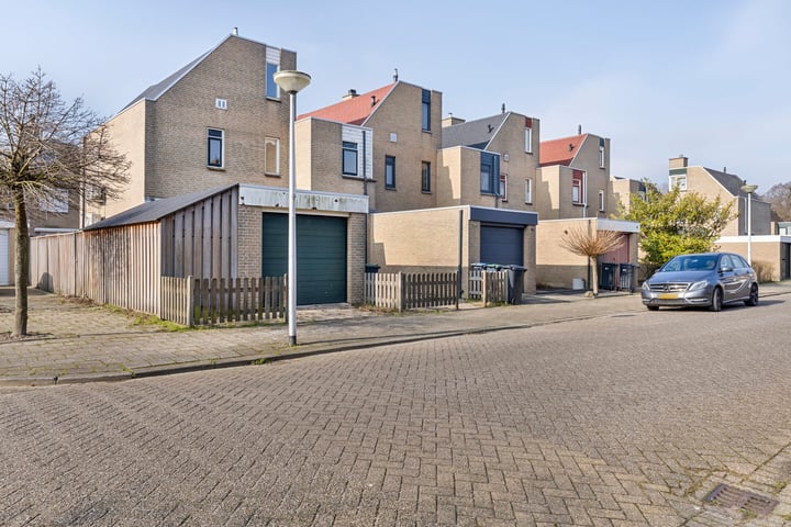 Vaargeul 12 in Hellevoetsluis foto
