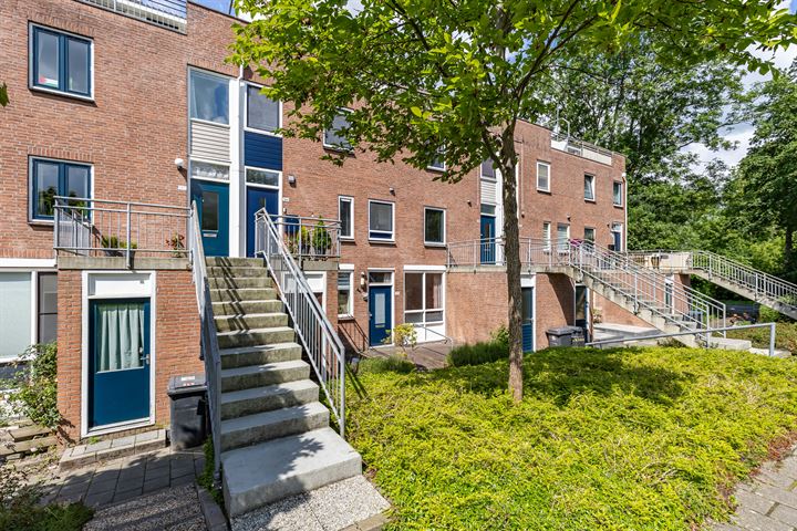 Vaargeul 186 in Groningen foto