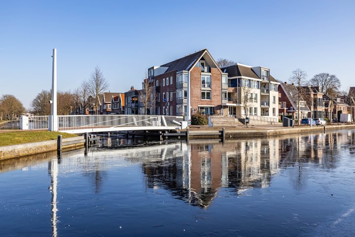 Vaart N.Z. 74J in Assen foto