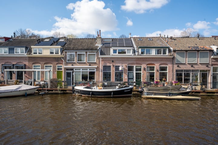 Vaartkade 9 in Leiden