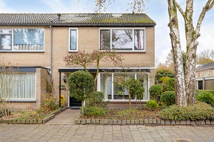 Vaarzenhof 430 in Uden foto