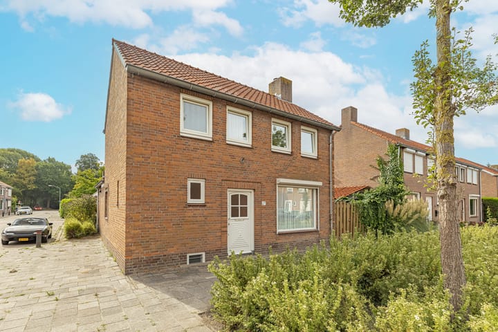 Valenciennesstraat 27 in Fijnaart