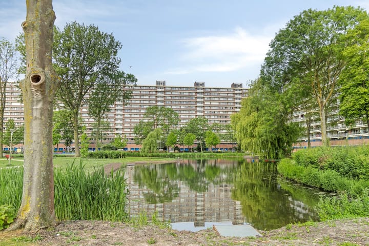 Valeriusrondeel 477 in Capelle aan den IJssel foto