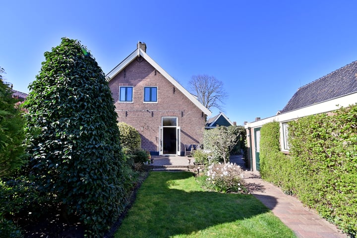 Foto van woning Valkenaarstraat 113, Huizen