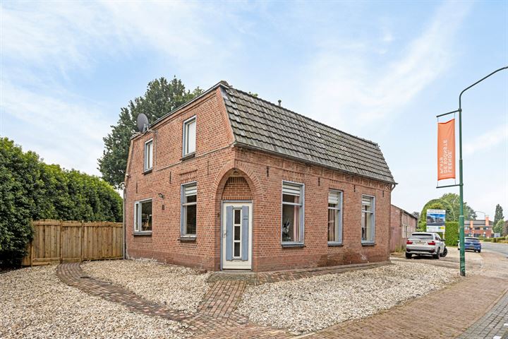 Valkenswaardseweg 5 in Leende foto