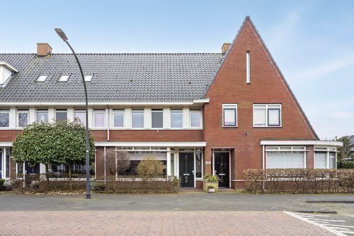 Valkenswaardstraat 88 in Tilburg foto