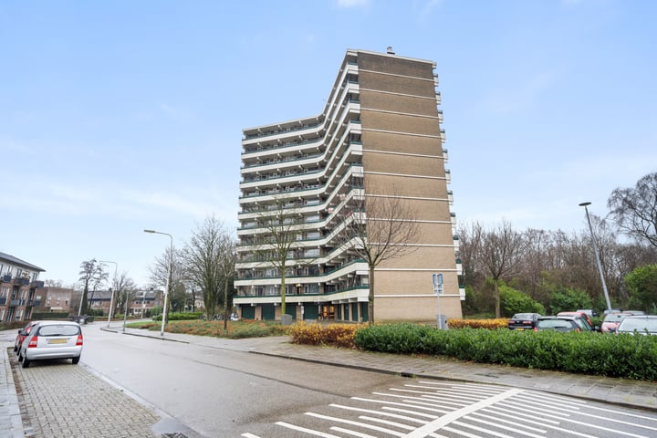 Valkestein 103 in Ede foto