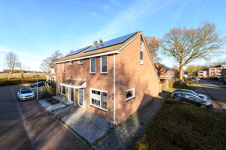 Valkruid 29 in Wolvega foto