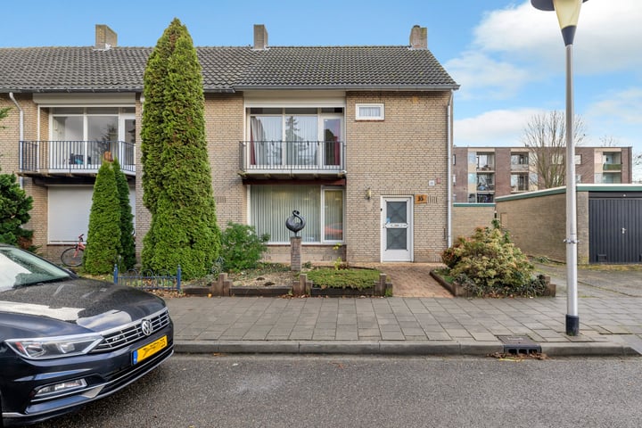 Valkstraat 35 in Helmond foto