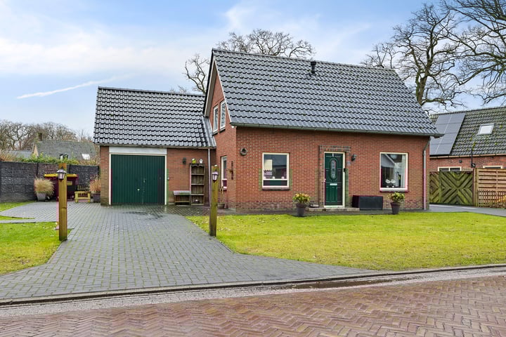 Valtherweg 4 in Odoorn foto