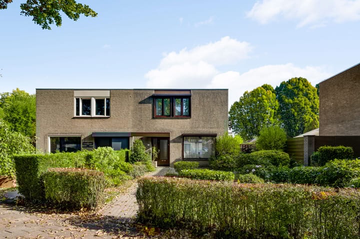 Foto van woning Van Akenstraat 50, Geleen