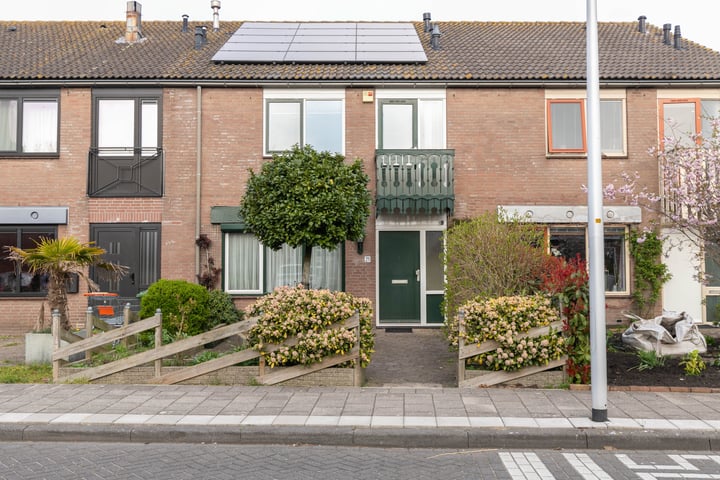 van Alcmaerlaan 21 in Hoogmade