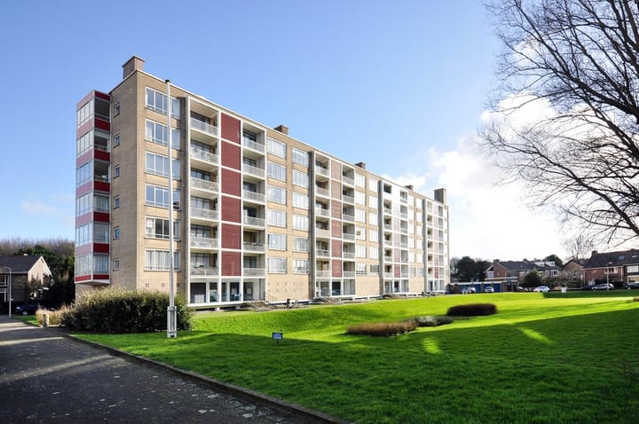 Van Alkemadelaan 828 in 's-Gravenhage foto