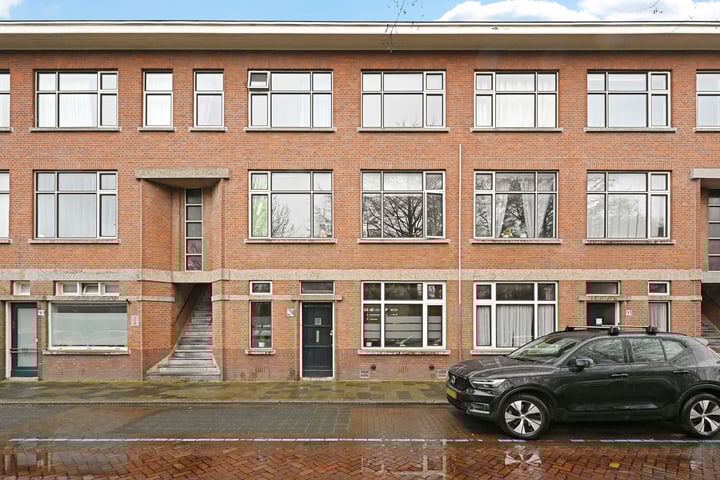van Alphenstraat 94 in Voorburg foto