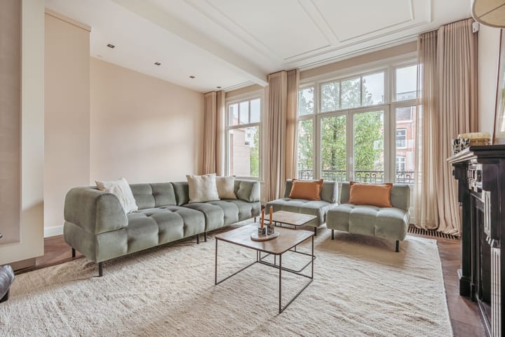 Van Baerlestraat 152-H in Amsterdam
