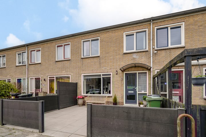 Van Barenstraat 5 in Nieuw-Vennep