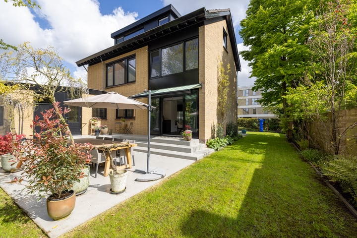 Van Beethovenlaan 121 in Rotterdam foto