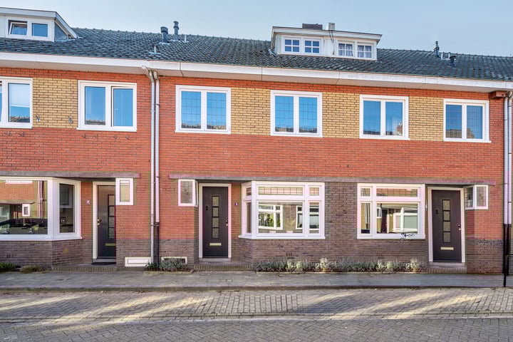 van Beringenstraat 8 in Venlo foto