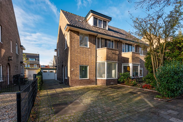 Van Beuningenstraat 22 in Hilversum