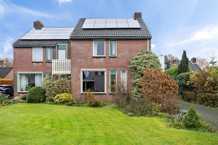 van Bothniaplantsoen 11 in Coevorden foto