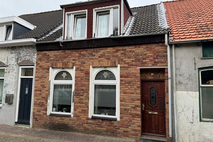van Bovenstraat 9 in Terneuzen foto