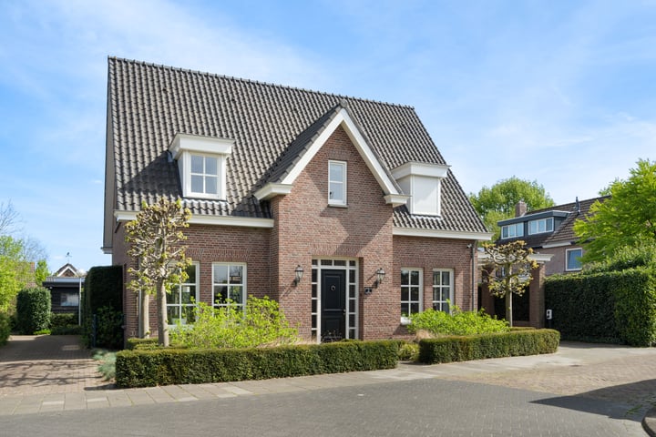 van Brederodestraat 2 in Gilze foto