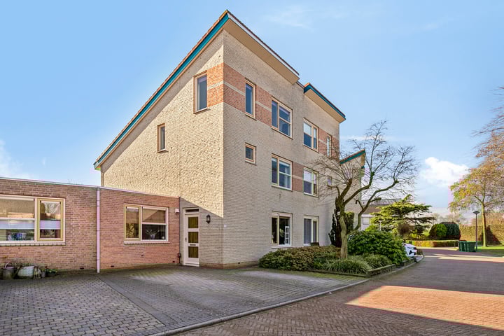 Van Breugelplantsoen 32 in Barneveld foto