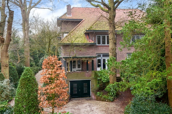 Van Calcarlaan 40 in Wassenaar foto
