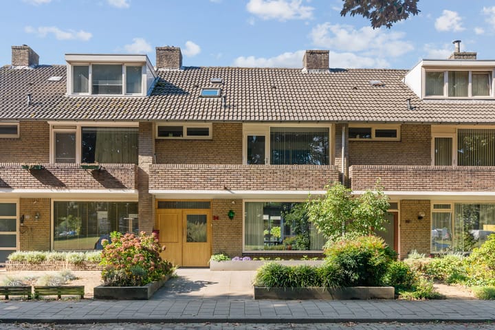 Van de Hulstlaan 34 in Veldhoven