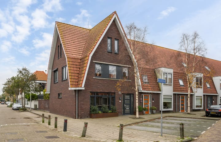 van de Kasteelestraat 117 in 's-Gravenzande foto