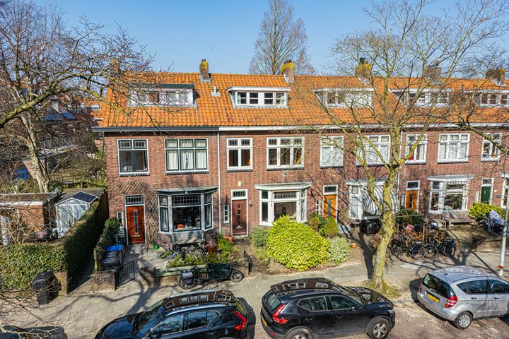 Van de Sande Bakhuyzenlaan 2 in Leiden foto