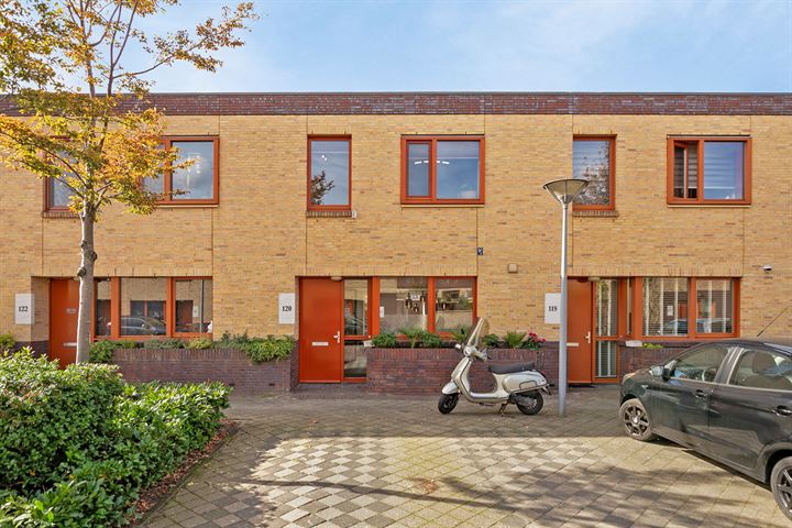 van De Spiegelstraat 120 in Vlaardingen foto