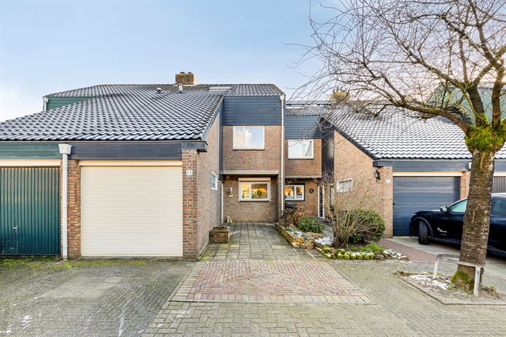 Van de Veldepad 13 in Oud-Beijerland foto