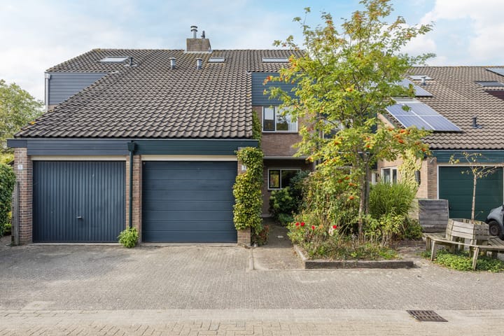 Van de Veldepad 3 in Oud-Beijerland