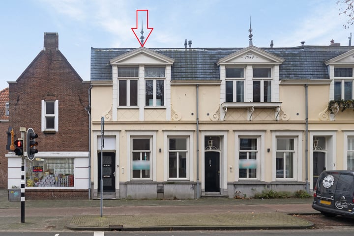 Van Dedemstraat 3 in Bergen op Zoom foto