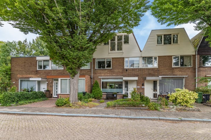 Van den Berghlaan 407 in Hoofddorp foto