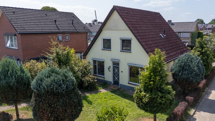 van den Berghweg 38 in Didam foto