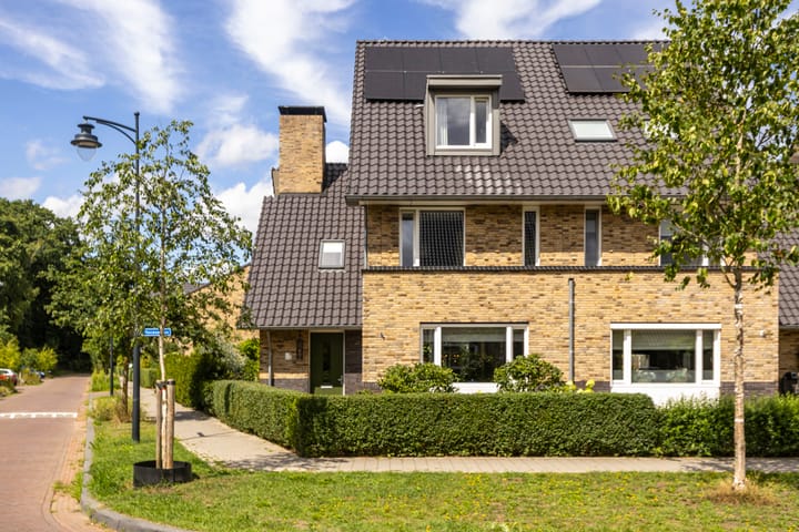 Van den Boschlaan 125 in Ede foto