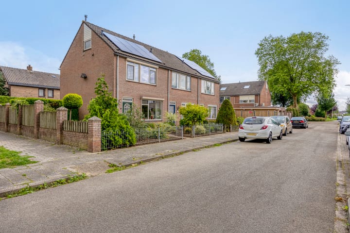 Van den Hoonaardstraat 1 in Driel
