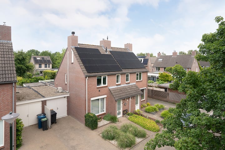 Foto van woning Van den Waarsenburglaan 13, Nuenen