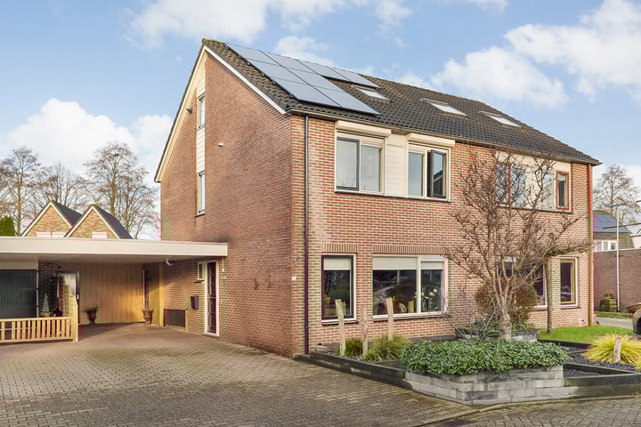 Van der Brugghenstraat 11 in Bergentheim foto