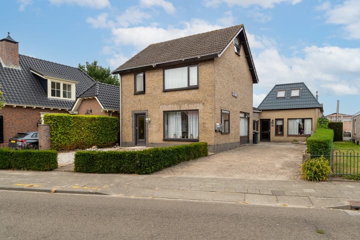 van der Duinstraat 30 in Sprang-Capelle foto